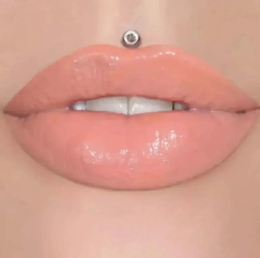 Jeffree Star Cosmetics Supreme Gloss Full Pigment Lip Gloss in Entwined